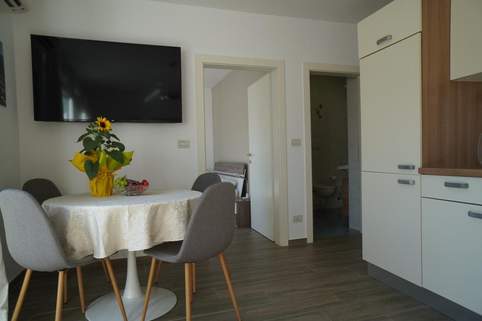Apartment Roma Merano Exterior photo